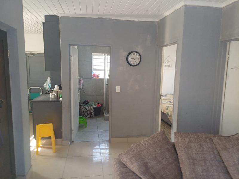 To Let 2 Bedroom Property for Rent in Bernadino Heights Western Cape